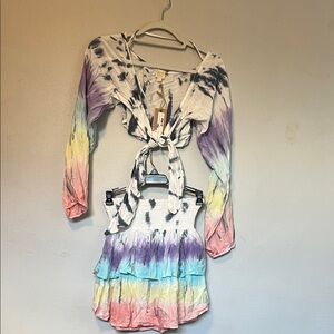 Tie-Dye Long Sleeve Crop Top